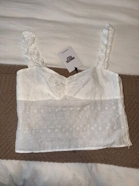 Princess Polly Franca White Floral Eyelet Cropped Top